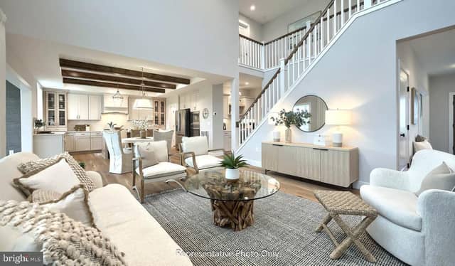 832 Sunset Boulevard photo 8