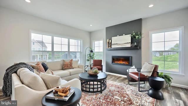 220 Copper Ridge Drive photo 3