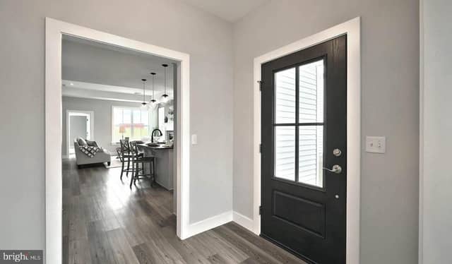529 Stone Gate Boulevard photo 11
