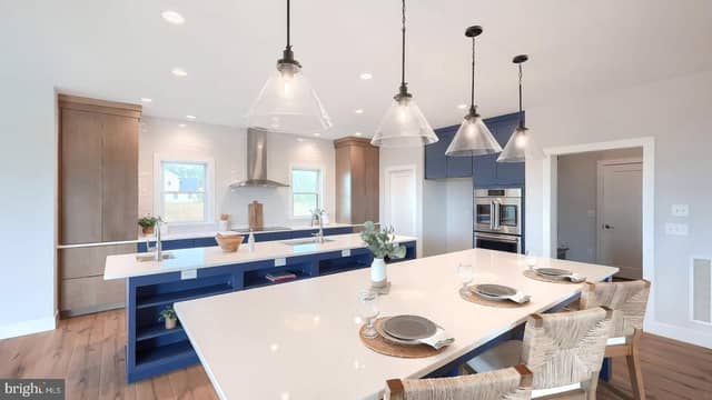 244 Dahlia Circle photo 5