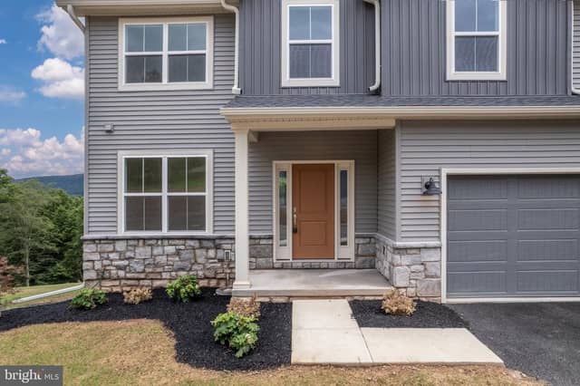 181 Morleton Avenue photo 3