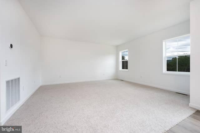 181 Morleton Avenue photo 8