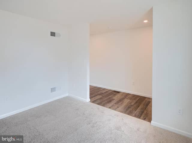 311 Boxwood Drive photo 9
