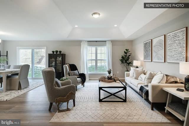 Abbey Plan At Logan Meadows photo 11