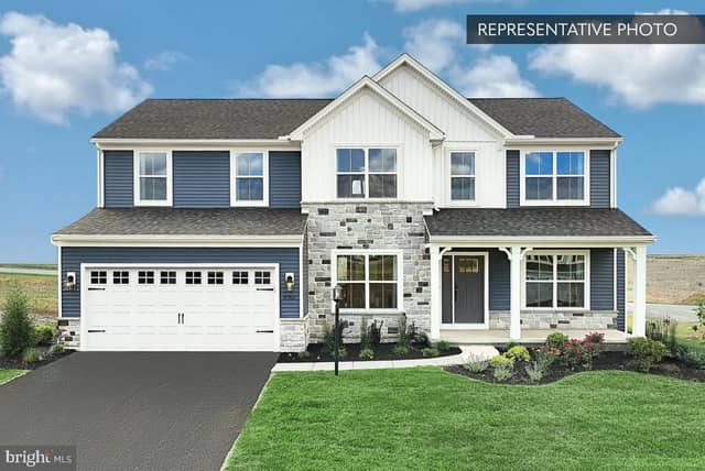 Beacon Pointe Plan At Logan Meadows photo 2