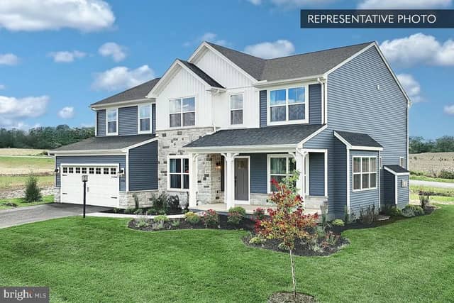 Beacon Pointe Plan At Logan Meadows photo 3