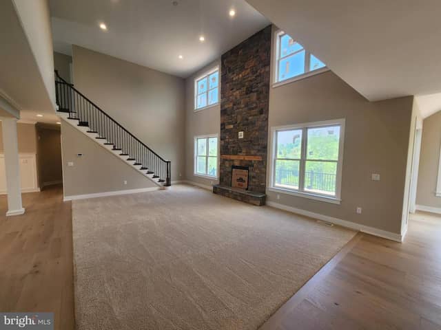 406 Willow Oak Drive photo 10