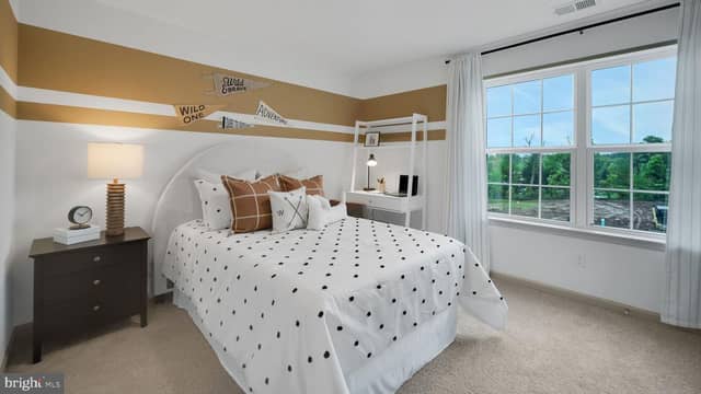 70 Christina Drive photo 2