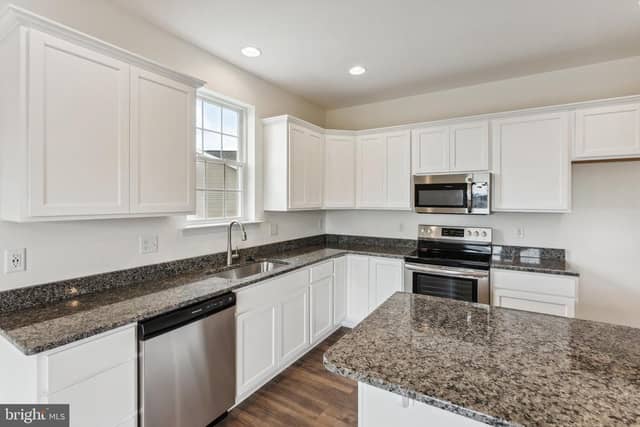 2658 Victorian Drive # LOT 76 photo 6