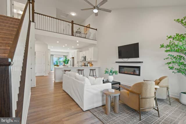 129 Heather Glen Drive photo 5