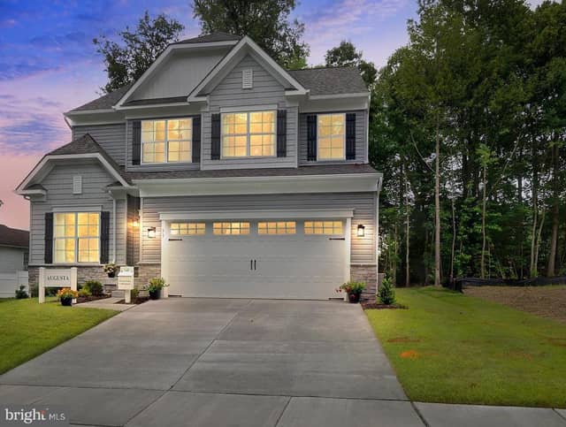 Arnold Road, Glenville PA new construction home