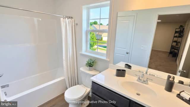 7483 Saint Patrick Court photo 12