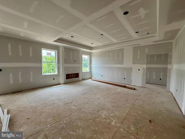 424 Ledge Rock Drive # 18 photo 11