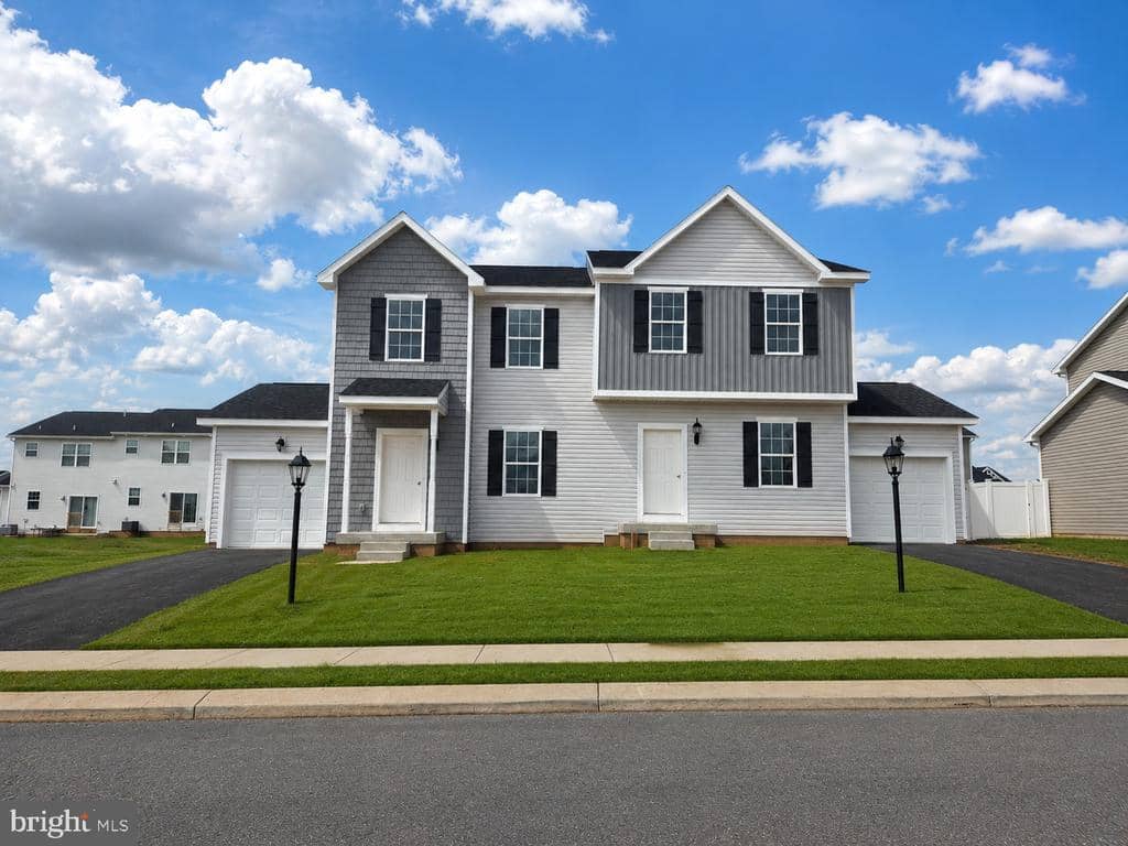 3815 Castle Drive # LOT 207 photo 1