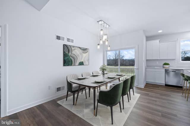 300 Steeple View Drive photo 6