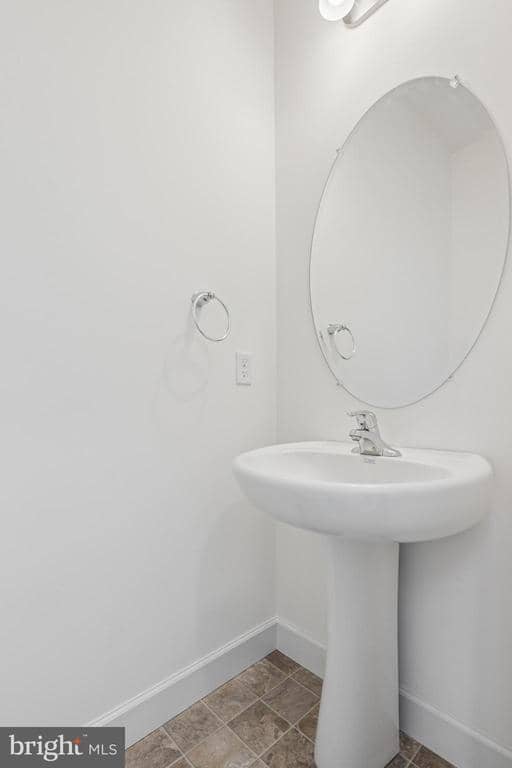35 Friar Rd # 36 photo 11