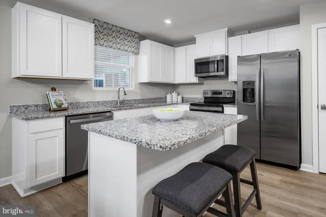 114 Limestone Drive photo 4