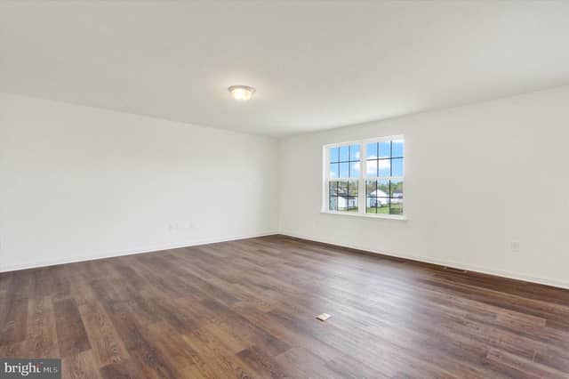 41 Friar Rd # 33 photo 10