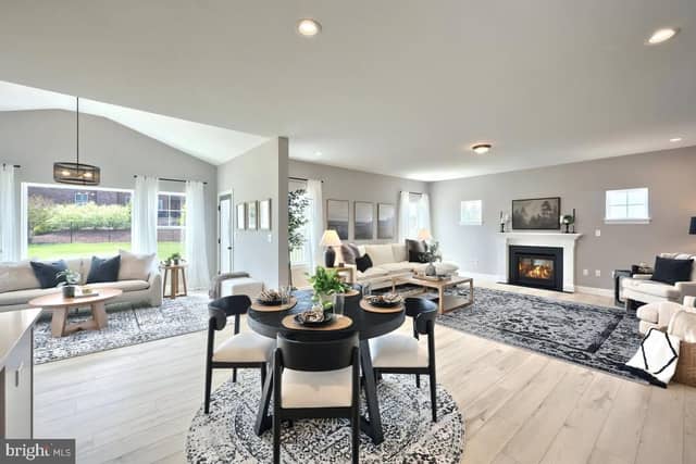 Beacon Pointe Plan At Donwood Estates photo 10