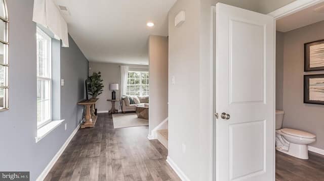 180 Grantway Drive photo 3