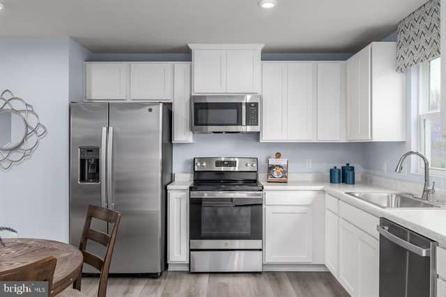 100 Limestone Drive photo 11