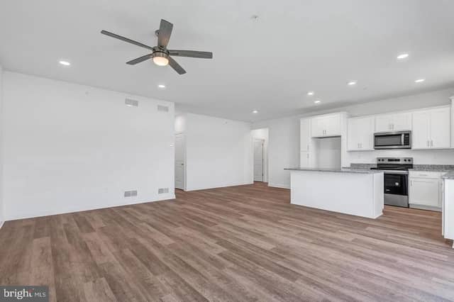 95 Bailey Drive photo 3
