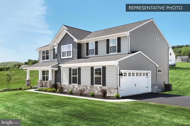 Beacon Pointe Plan At Oak Meadows Estates photo 2