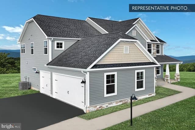 Linden Plan At Oak Meadows Estates photo 2
