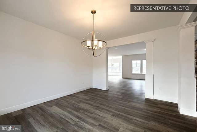 Linden Plan At Oak Meadows Estates photo 6