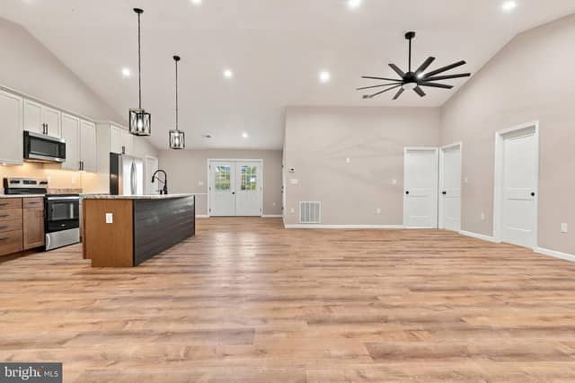 13925 Wolf Road photo 8