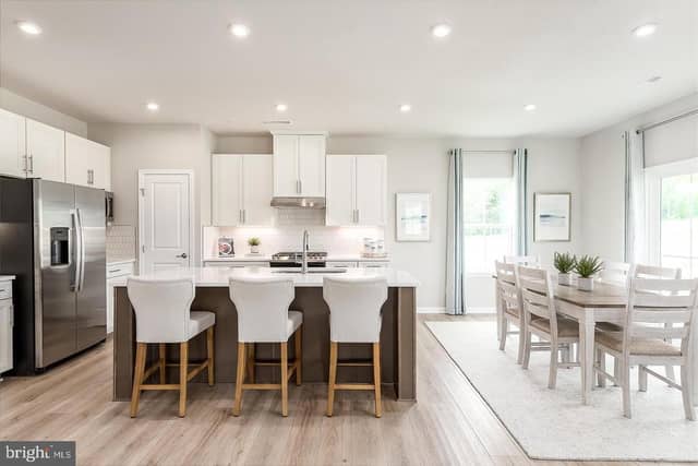 5 Firenze Drive photo 10