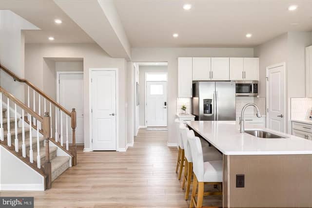 5 Firenze Drive photo 11