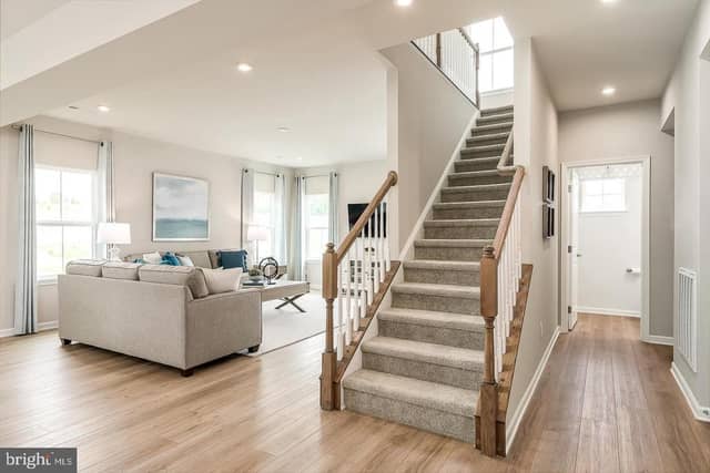 5 Firenze Drive photo 4