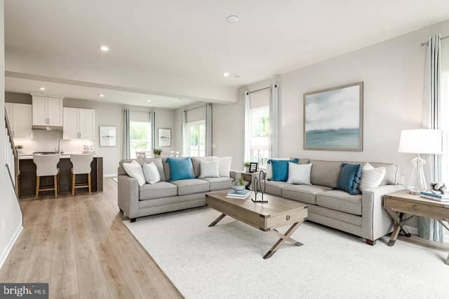 5 Firenze Drive photo 8