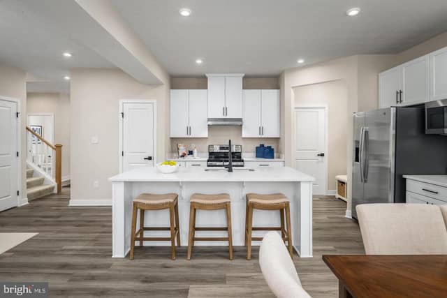 113 Firenzi Drive photo 12