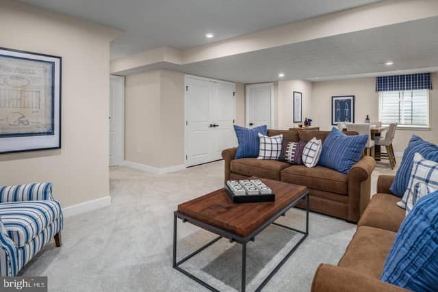 113 Firenzi Drive photo 3