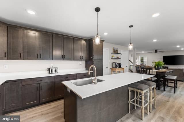 920 Chapel Drive photo 10