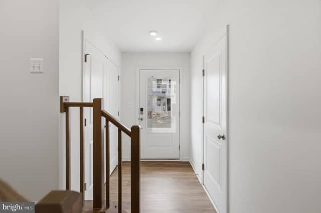 9 Juniper Court photo 3