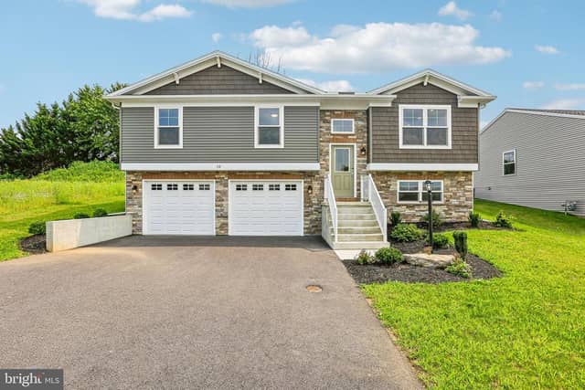 10 Cheltenham Lane, Carlisle PA new construction home