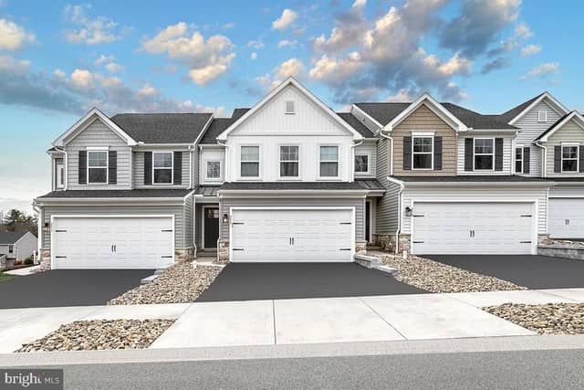 2215 Hampden Court # LOT 23 photo 2