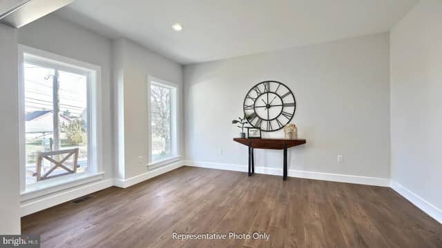 127 South Mountain Drive photo 11