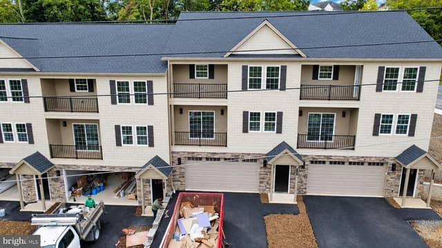 1152 Oyster Mill Road # B, Camp Hill PA new construction home