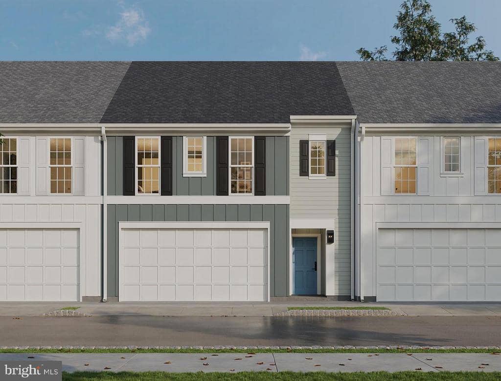 2110 Terrebonne Way photo 1