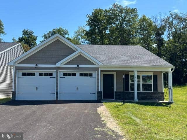 212 Grace Ann Court photo 6