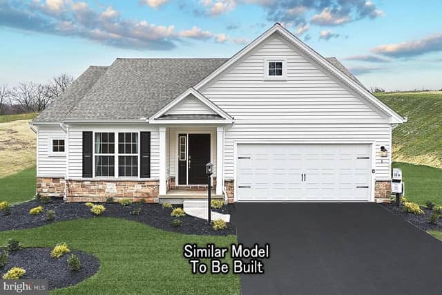 Abbey Plan At Hickory Pointe, Waynesboro PA new construction home