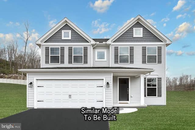 Emily Plan At Hickory Pointe, Waynesboro PA new construction home