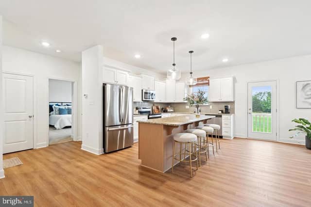 1525 Falcon Lane # 205 photo 5