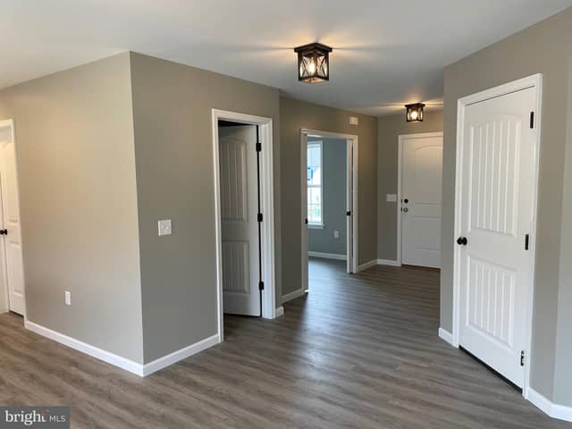 329 W Fritz Avenue photo 3