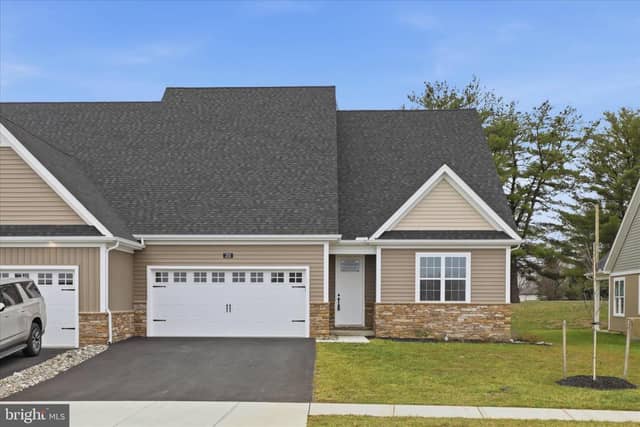 253 Bellaride Lane # 52 photo 2