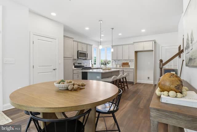 221 Bellaride Lane # 68 photo 10